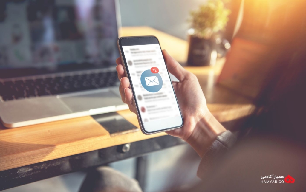 ایمیل مارکتینگ چیست و چگونه به افزایش فروش کمک می کند؟ 1 ایمیل مارکتینگ چیست