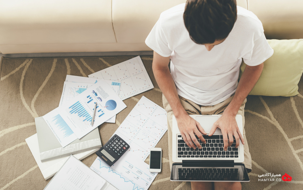 فریلنسر کیست؟ فریلنسری چیست؟