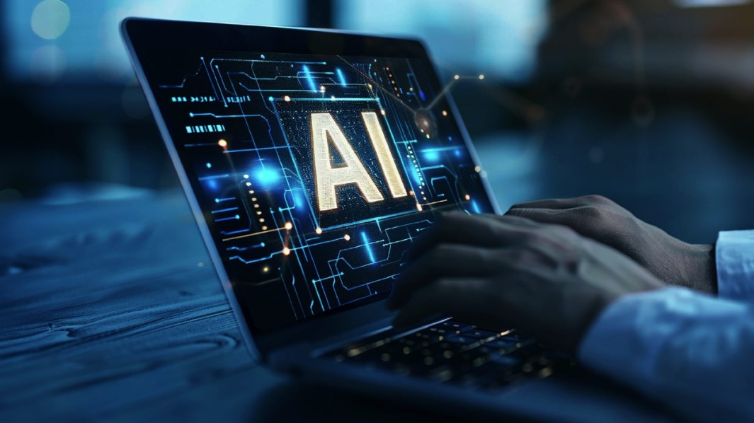 خلاصه سازی متن با AI | معرفی ۵ ابزار رایگان و قدرتمند