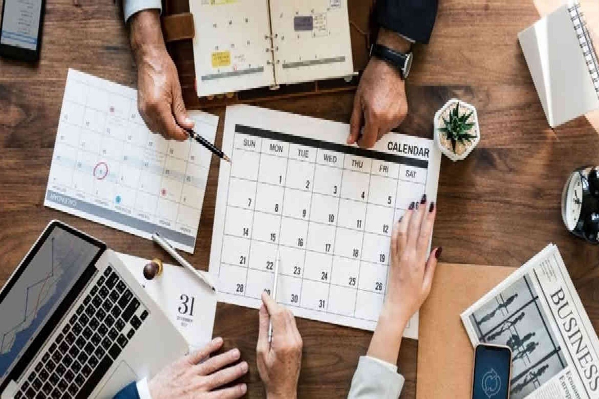 مراحل تولید تقویم محتوایی با AI